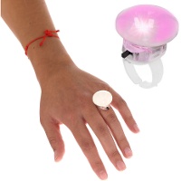 Ring mit LED-Licht