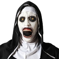 Dämonische Nonnenmaske