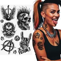 Temporäre Punk-Tattoos
