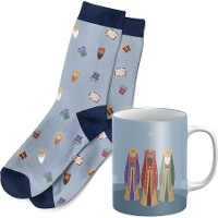 Geschenkset mit Tasse und Weihnachtssocken der Heiligen Drei Könige